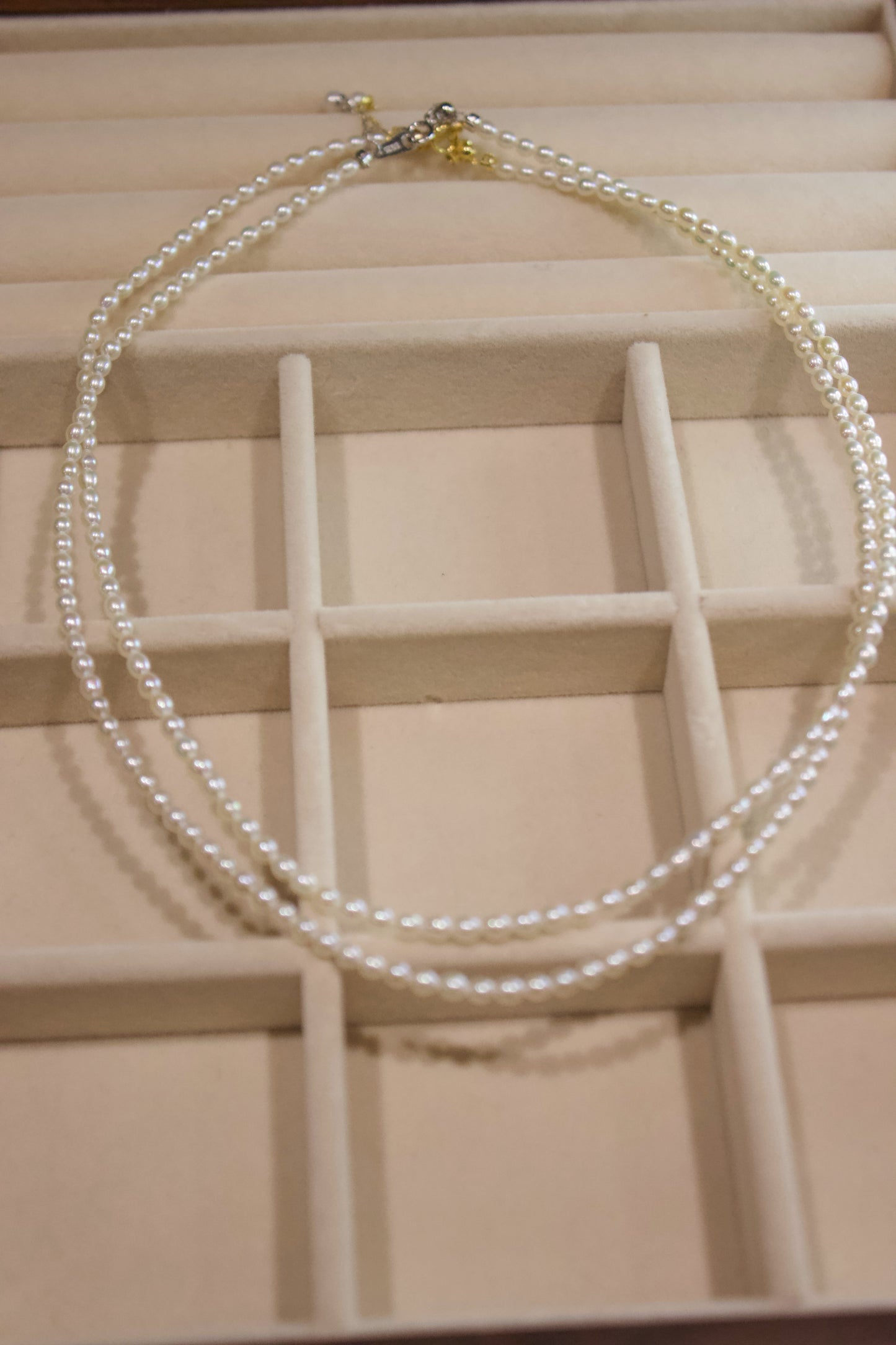 Elegant Freshwater Pearl Station Necklace