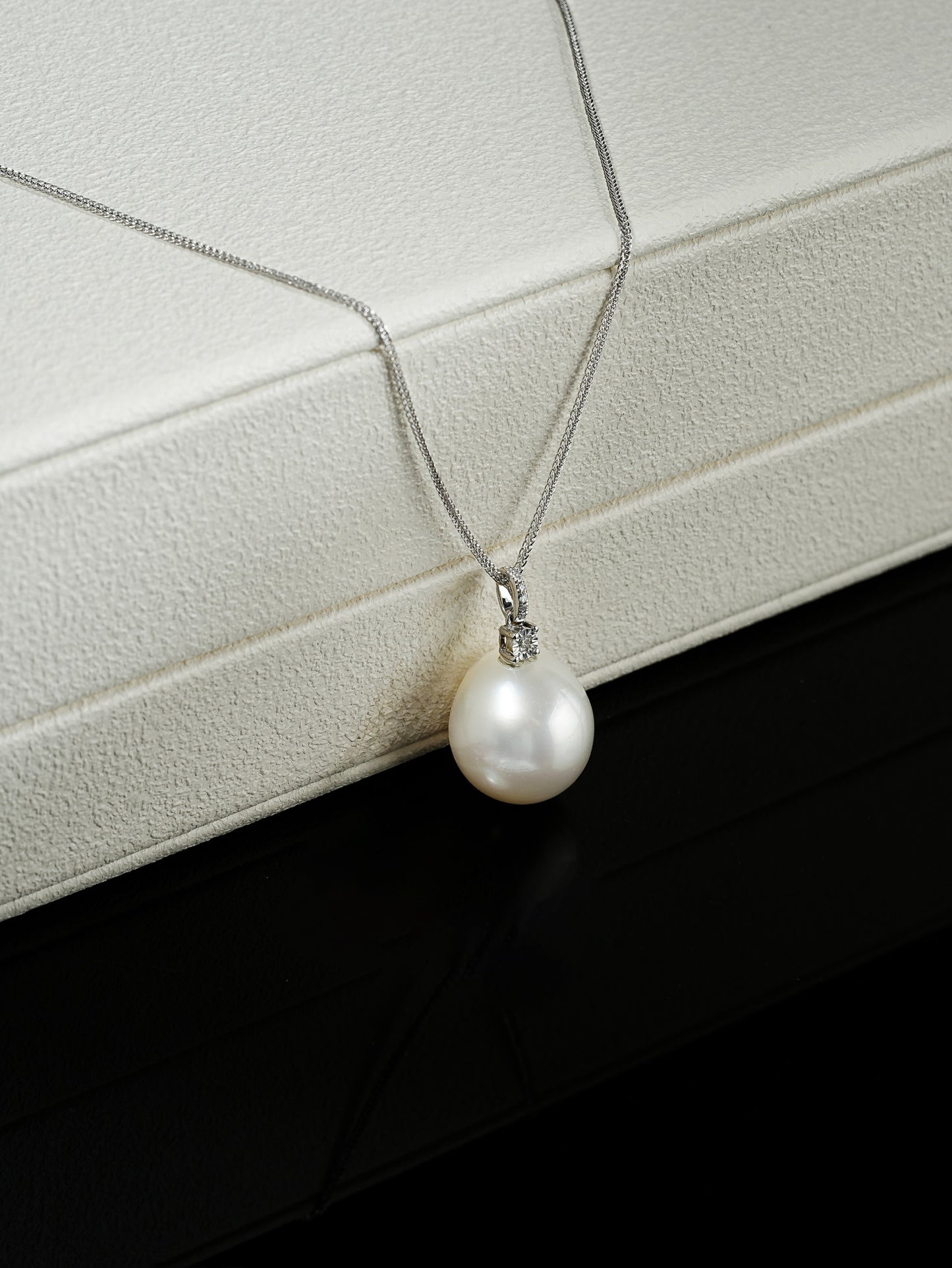 2025FW The Fine Collection: South Sea Pearl 13-14mm with Diamond in 18K Gold chain