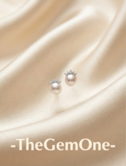 Classic Pearl Stud Earrings with Sparkling Crystal Accents
