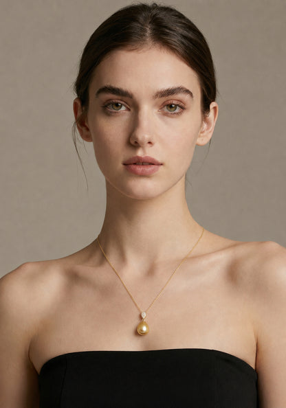 The Soleil Drop Pendant