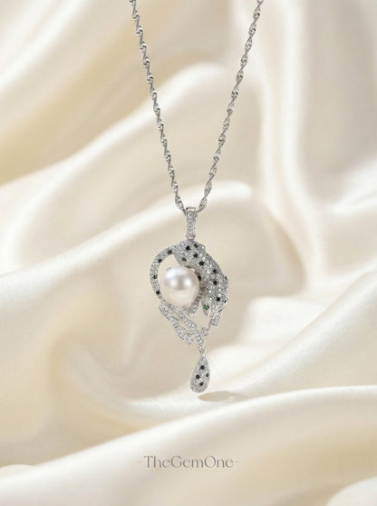 Panther's Treasure 11-12mm Pearl Necklace