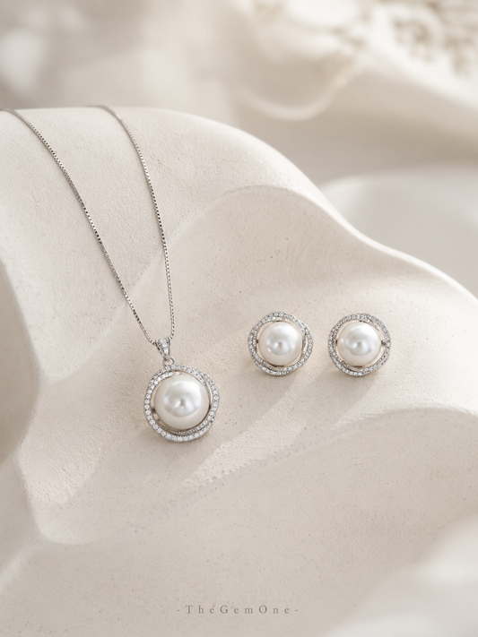 The Sovereign Pearl Set