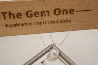 Fine Collection:Ocean‘s Teardrop-South Sea Pearl in Diamond Necklace with 18K gold (13mm)
