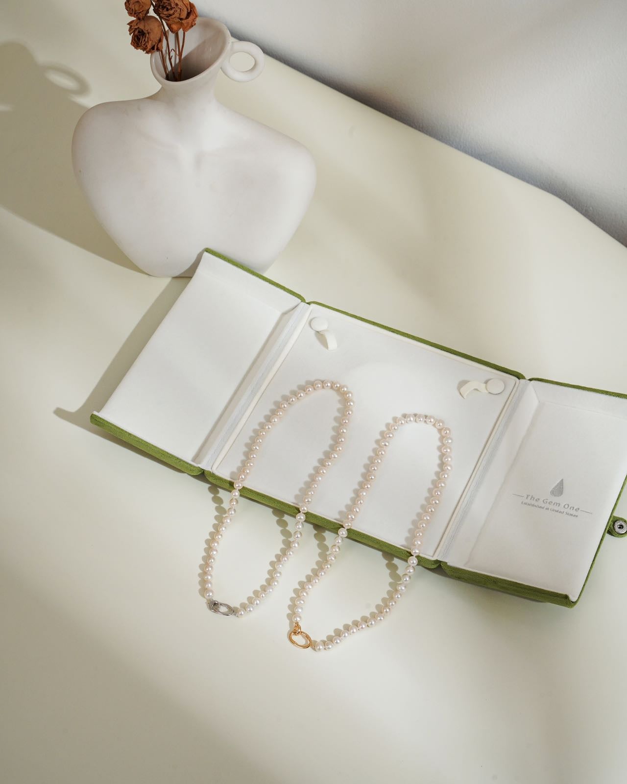 Classic Freshwater Pearl Necklace with Gold Oval Clasp