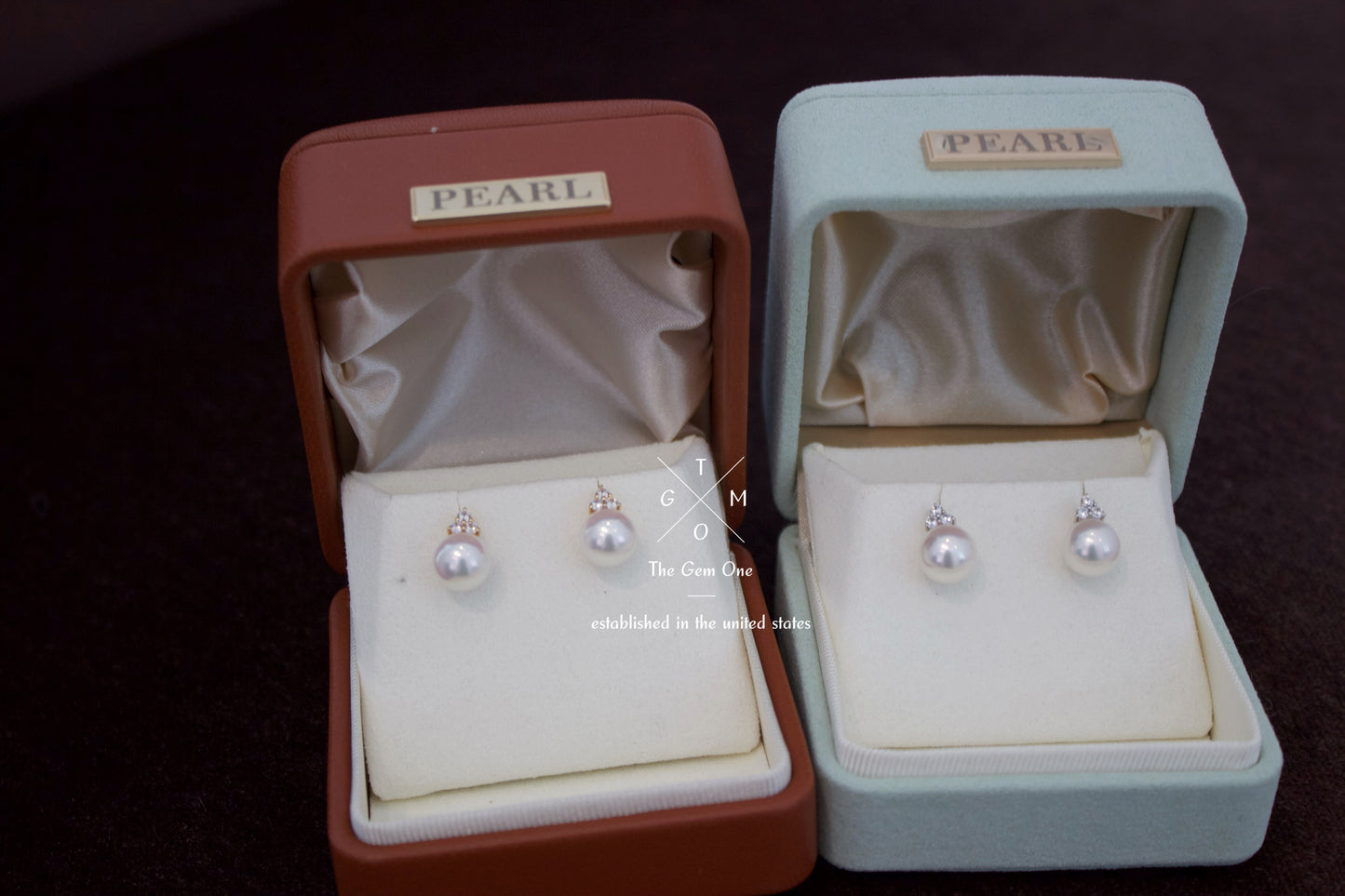 Fine Collection:Elegant Akoya Pearl Earrings with 18K Gold(8-8.5mm)