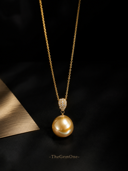 The Soleil Drop Pendant