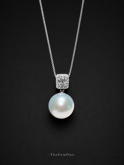 Maison de Vénus Necklace