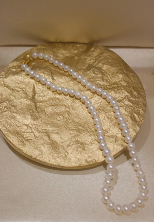Elegant Single Strand Round Freshwater Pearl Necklace