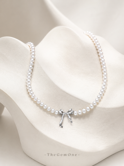 Ribbon Reverie Necklace