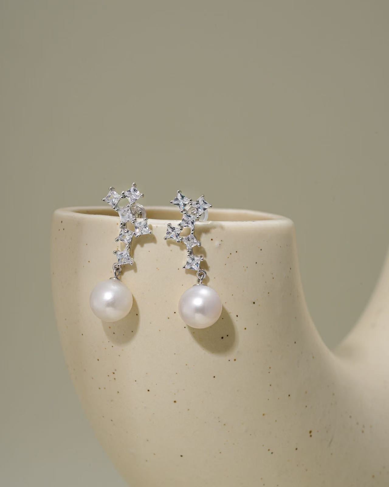 Gala Radiance – 10–11mm Cultured Freshwater Pearl Drop Earrings in Sterling Silver