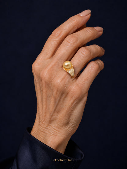 South Sea Golden Velour Ring