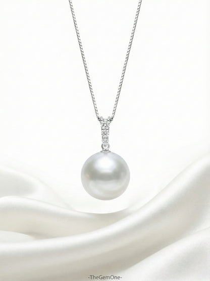2025FW The Fine Collection: 13mm White South Sea Pearl Pendant in Platinum with Diamond