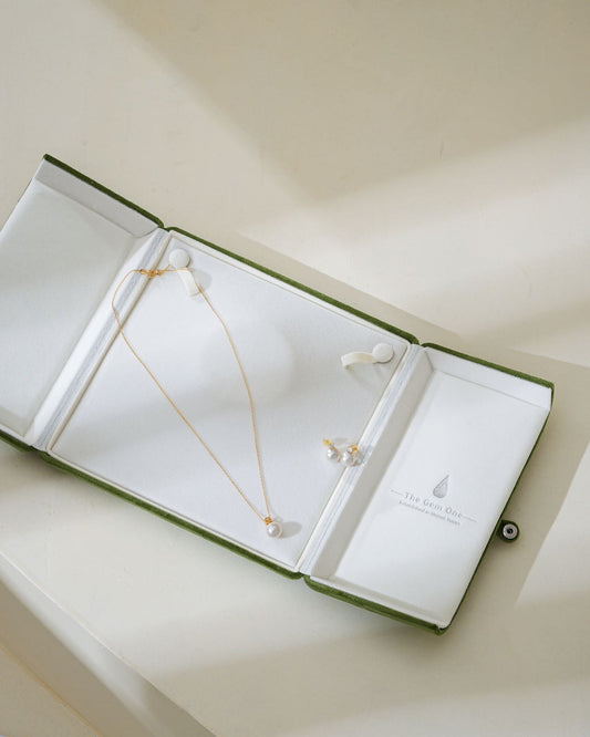 Classic Pearl Drop Necklace and Earrings Set