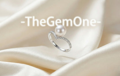 Sophisticated Pearl and Pavé Diamond Ring（gold/Silver)