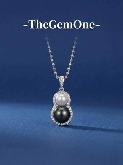 Dual Pearl Elegance: Tahitian Black Pearl and Akoya Pearl Necklace in Sterling silver