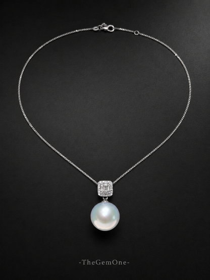 Maison de Vénus Necklace