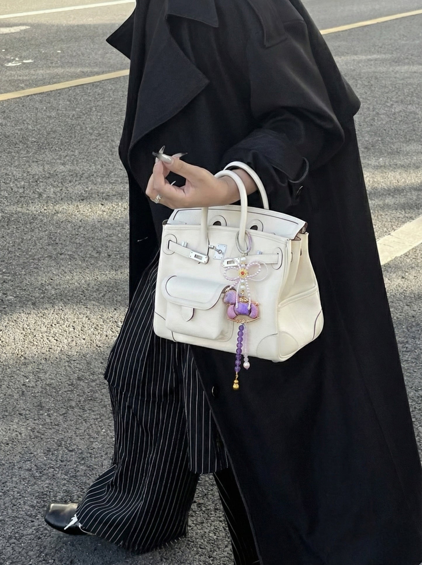 Song Brocade "Victory" Horse Charm