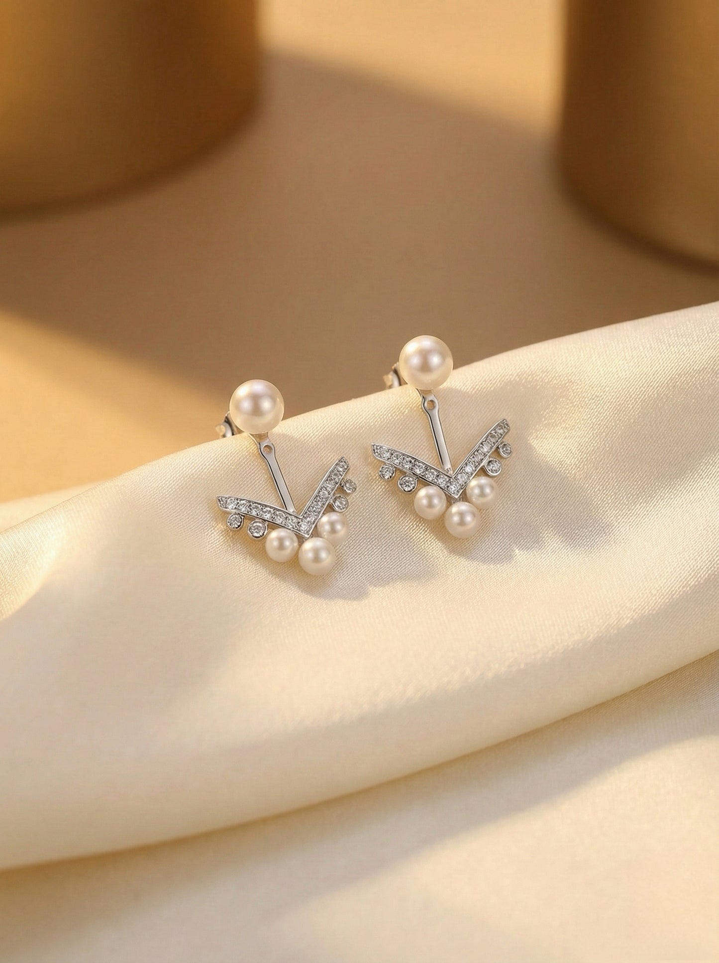 Cultured Freshwater Pearl Earring 3-6.5mm in Sterling Silver (Multiple Uses)