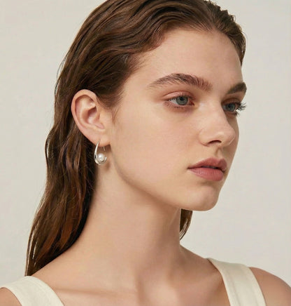 Everyday Muse Collection: Cultured Freshwater Earring 6-7mm