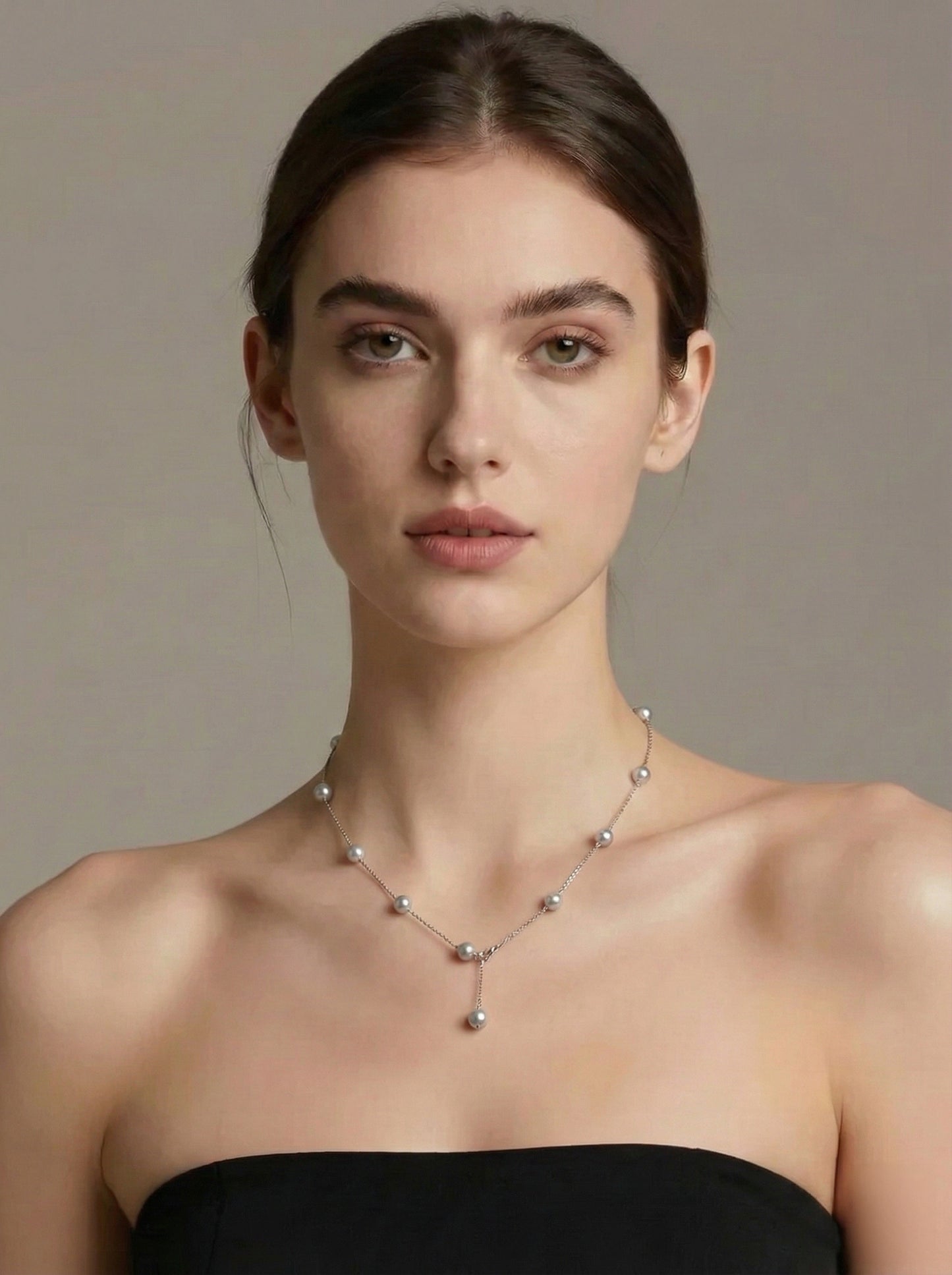 Fine Collection:Starry Necklace Ma Akoya Pearl 5-5.5mm in 18K gold（Sliver color）