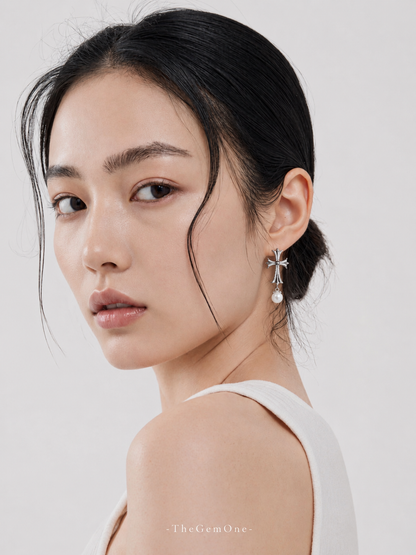 2025FW Urban Collection: Cultured Freshwater Pearl Earring with Sterling Silver
