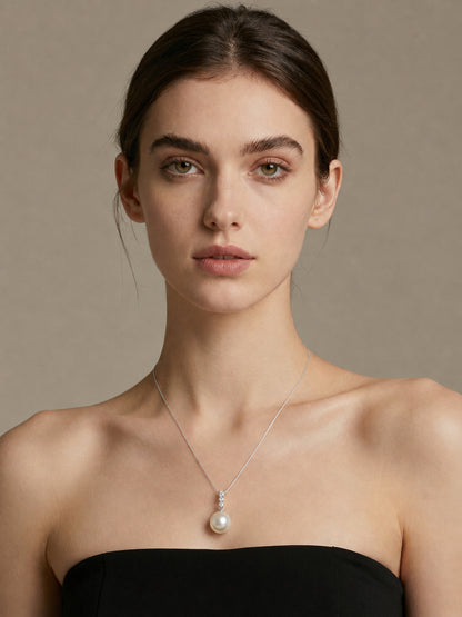2025FW The Fine Collection: 13mm White South Sea Pearl Pendant in Platinum with Diamond