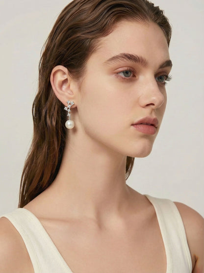 Gala Radiance – 10–11mm Cultured Freshwater Pearl Drop Earrings in Sterling Silver