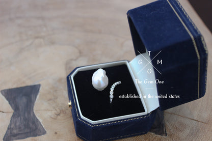 Elegant Baroque Pearl Statement Ring