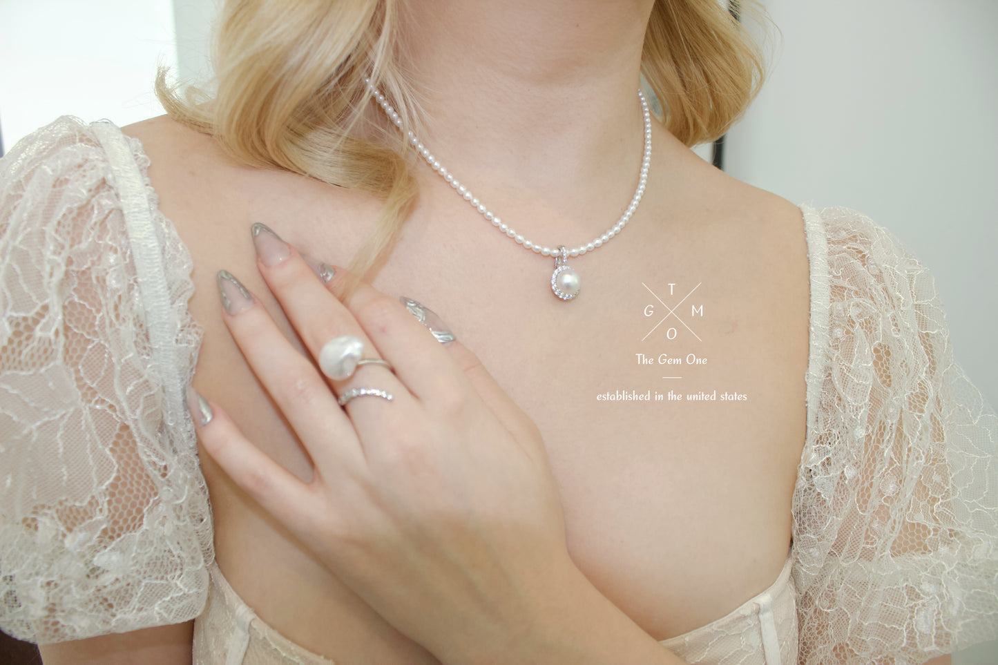 Elegant Baroque Pearl Statement Ring