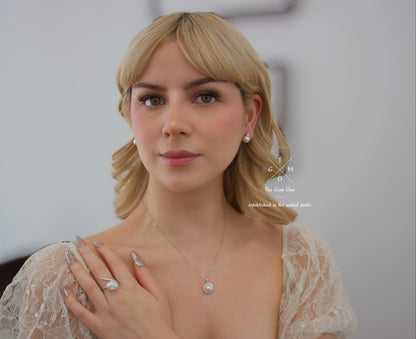 Elegant Baroque Pearl Statement Ring