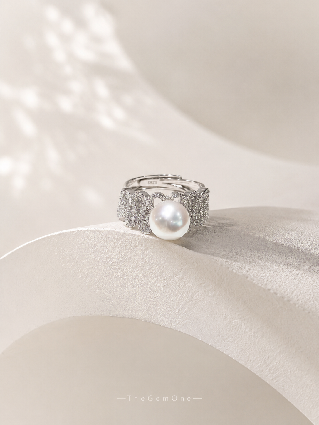 Serpentine Lumière Ring