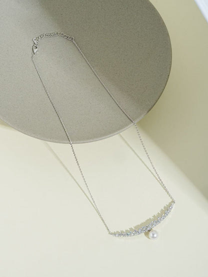 Frostlight Necklace Cultured Freshwater Pearl 8.5-9mm in Sterling Silver