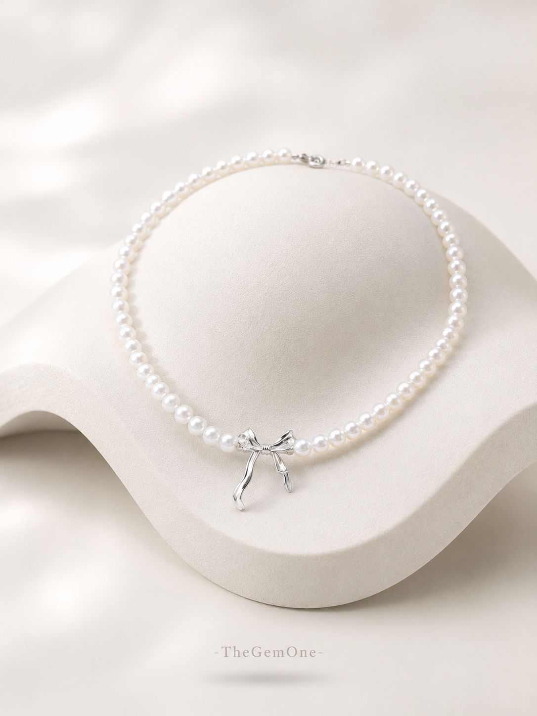 Ribbon Reverie Necklace