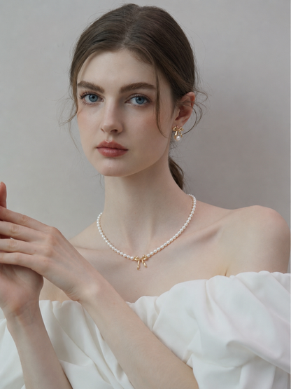 Ribbon Reverie Necklace