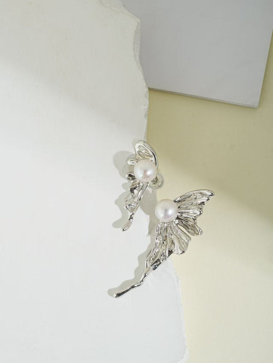 2025FW The Flutter Collection: Cultured Freshwater Pearl 7-7.5mm in Fine Sterling Silver