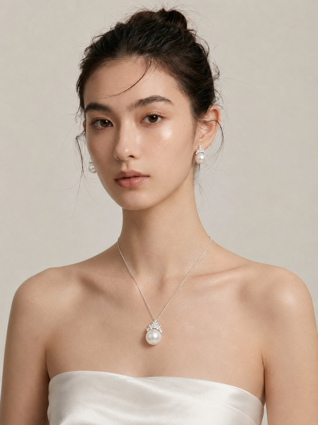 The Snow Queen Freshwater Pearl Pendant Necklace 12-13mm with Sterling Silver