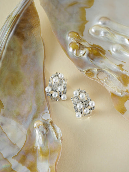 2025FW Urban Collection Cultured Freshwater Pearl Earrings