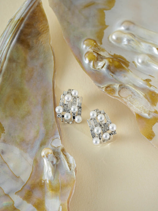 2025FW Urban Collection Cultured Freshwater Pearl Earrings